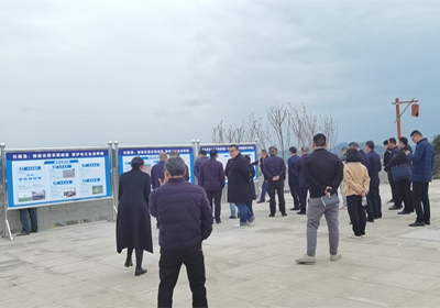 省發改委組隊來千久發花椒產業園調研